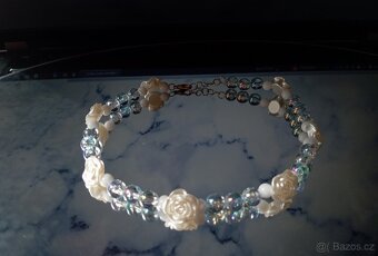 Chocker s růžičkami - 3