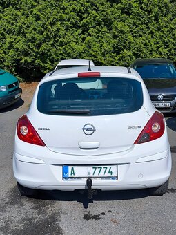 Opel Corsa 1.4i 16V Active,75kw klima , tempomat T.Z - 3