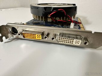 Grafická karta ASUS EN 8800GT/G/HTDP - 3