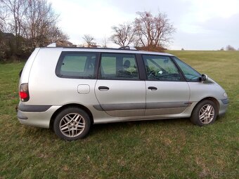 Renault Espace grand - 3