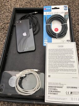 iPhone SE 128gb - 3