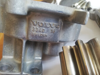 Olejové čerpadlo Volvo 240 740 940 B21, B23, B230 - 3
