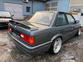 BMW e30 325i M Technik II Delphin Grau Recaro II - 3