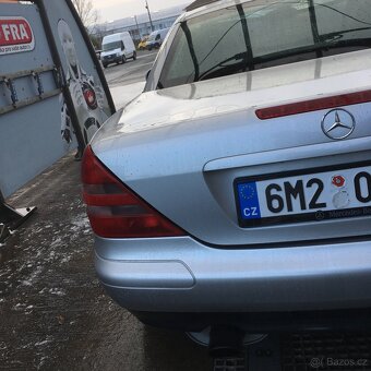 Mercedes SLk 200 - garážovaný - 3