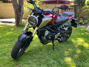 Honda cb125r - 3