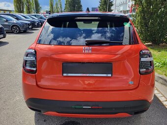 FIAT 600 La Prima BEV 54 kWh 156K 115 kW - 3