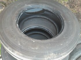 2ks 315/70r22.5 vodící - 3