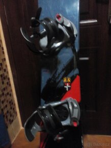 Prodám úplně nový snowboard CRAZY CREEK 125cm dlouhý. - 3