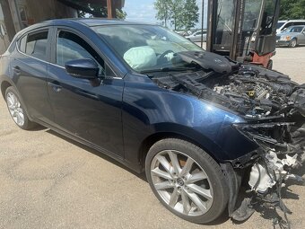 Mazda 3 bn - 3