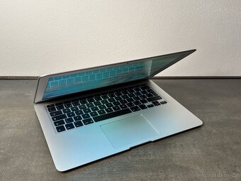 MacBook Air 13" 2013 256GB SSD / i5 / 4GB - DPH - 3