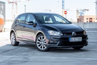Volkswagen Golf - 3