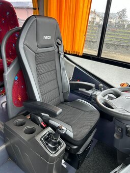 Sedadla řidiče - NOVÁ do autobusu - pneumatické odpružení - 3