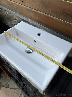 Umyvadlo Villeroy & Boch 60x42x13,5 cm obdelníkové - 3