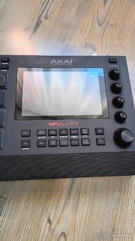 Akai MPC Live II – Beatclub Timbaland
 - 3