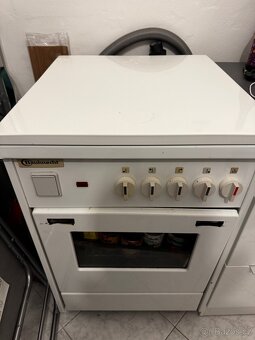Za odvoz elektrický sporák Bauknecht - 3