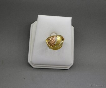 Zlatý kopulovitý prsten - 3