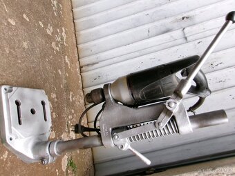 retro stolní vrtačka narex - 3