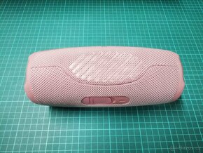 JBL Charge 5 - růžová - 3