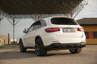 🚗 Mercedes-Benz GLC 43 AMG 4MATIC 270 kW - výbava - 3