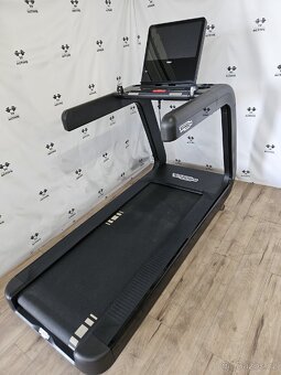 Běžecký pás Technogym artis unity 4.0 - 3