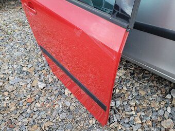 Pravé zadní dveře na škoda fabia2 combi 8151 - 3