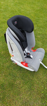 Britax Romer ADVANSAFIX II 9 - 36kg - 3