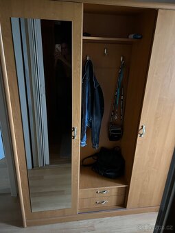 Předsíňovou skříň délka 158 cm - 3