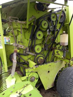 CLAAS ROLANT 255 RC - 3