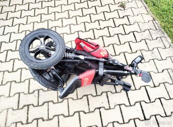 Kočárek OUTnABOUT Nipper single red červený včetně pláštěnky - 3