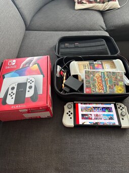 Nintendo Switch OLED Mega příslušenství - 3