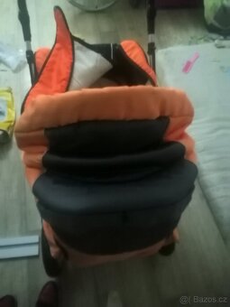 Sportovní kočárek - 3