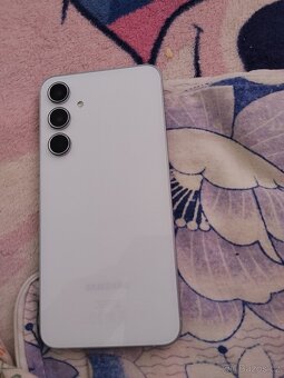 Prodavam Samsung Galaxy a55 5g pěkný stavu - 3