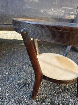 Stolek Halabala kulatý - 3