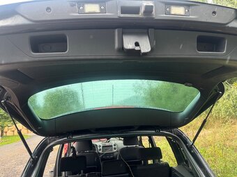 Prodám kufrové dveře tiguan - 3