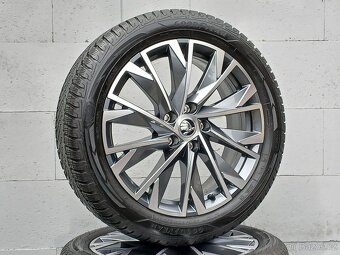 Zánovní zimní orig alu Škoda Karoq 215/50/18 vzorek 9mm - 3