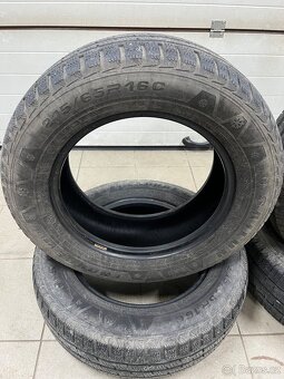 Zimní 215/65r16c - 3