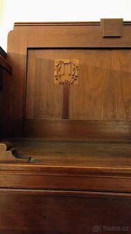 Starožitný příborník - 3