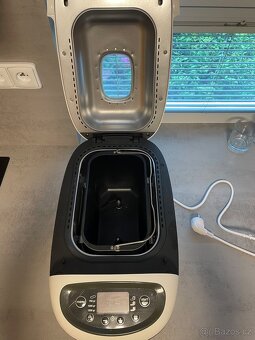 Domácí pekárna Tefal - 3