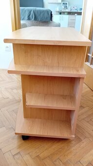 Stolek pod Tv - 3