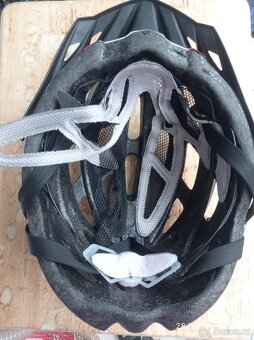 cyklistické helmy - 3