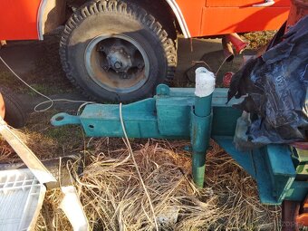 Vyvažečka za traktor - 3