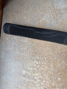 řidítka Root Industries Invictus 610mm - 3