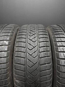Sada pneu Pirelli 215/55/17 94H - 3
