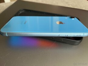 Apple iPhone XR modrý, 64GB - 3