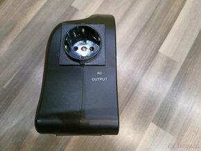 Power banka se zásuvkou 230V - 3