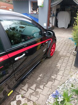 Prodám Clio sport 2.0. 145 kW - 3