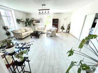 ☀️ Slunný byt 3+1 po rekonstrukci – celé patro,zahrada,sklep - 3