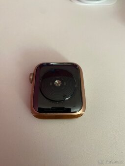 Apple Watch SE 40mm - 3
