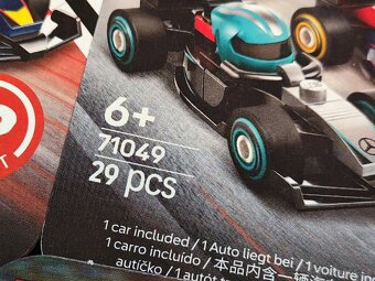 LEGO Minifigurky 71049 Sběratelská závodní auta F1 - 3
