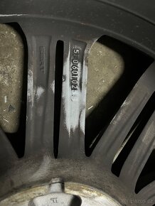Koupím 1ks Alu disk Seat Leon 3 5F 5F0601025S - 3